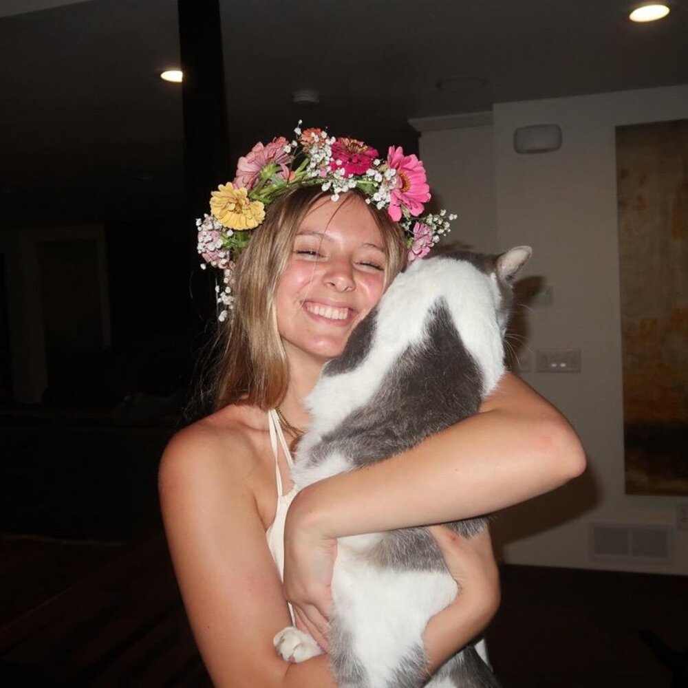 Meet your Posher, Adi